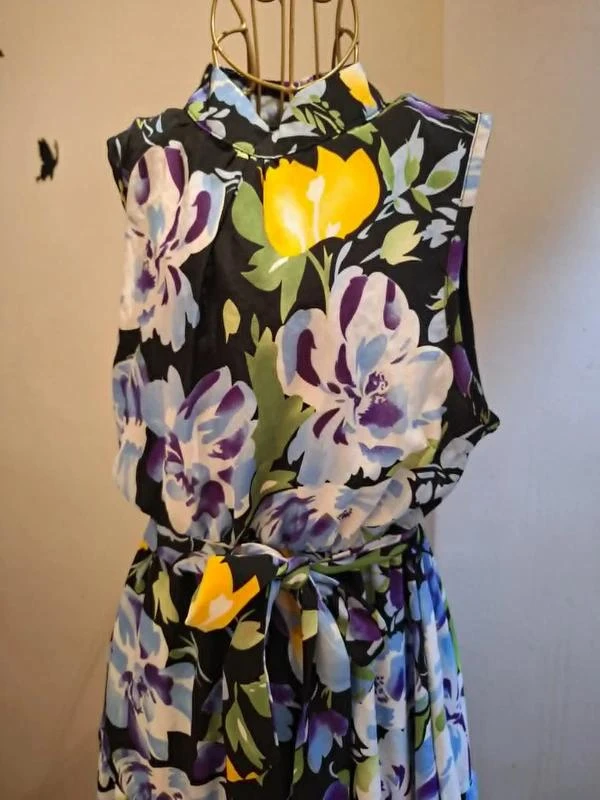 Vestido largo con motivos florales – photo 2